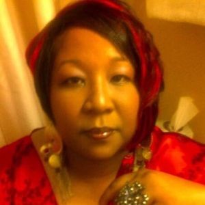 Meet your Posher, Alicia